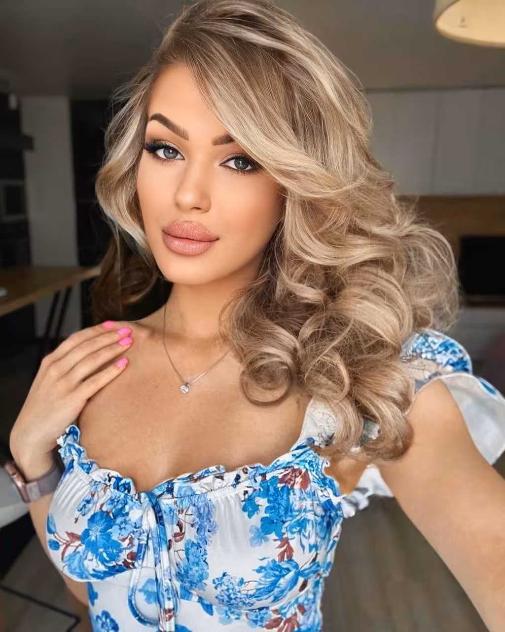Yana espias rusas mujeres