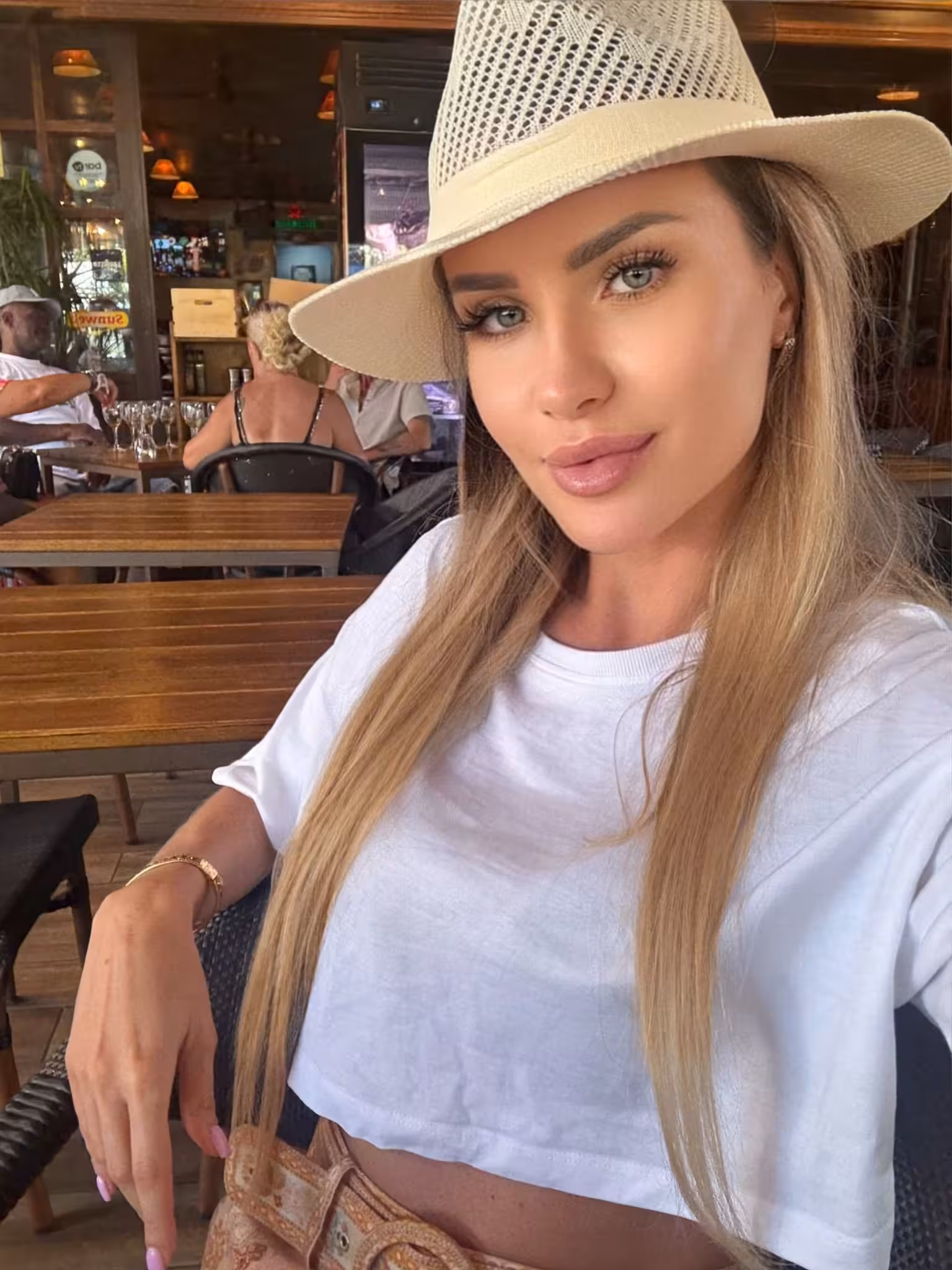 Karolina diferencia entre mujeres rusas y ucranianas