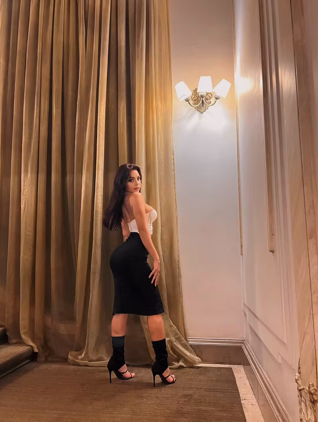 Karen hermosas mujeres rusas y ucranianas