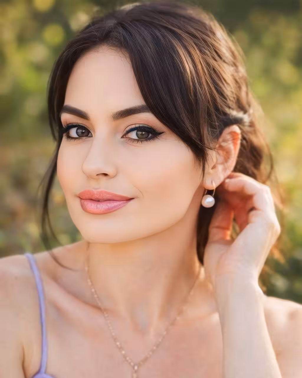 Nina mujeres rusas en traje de bano