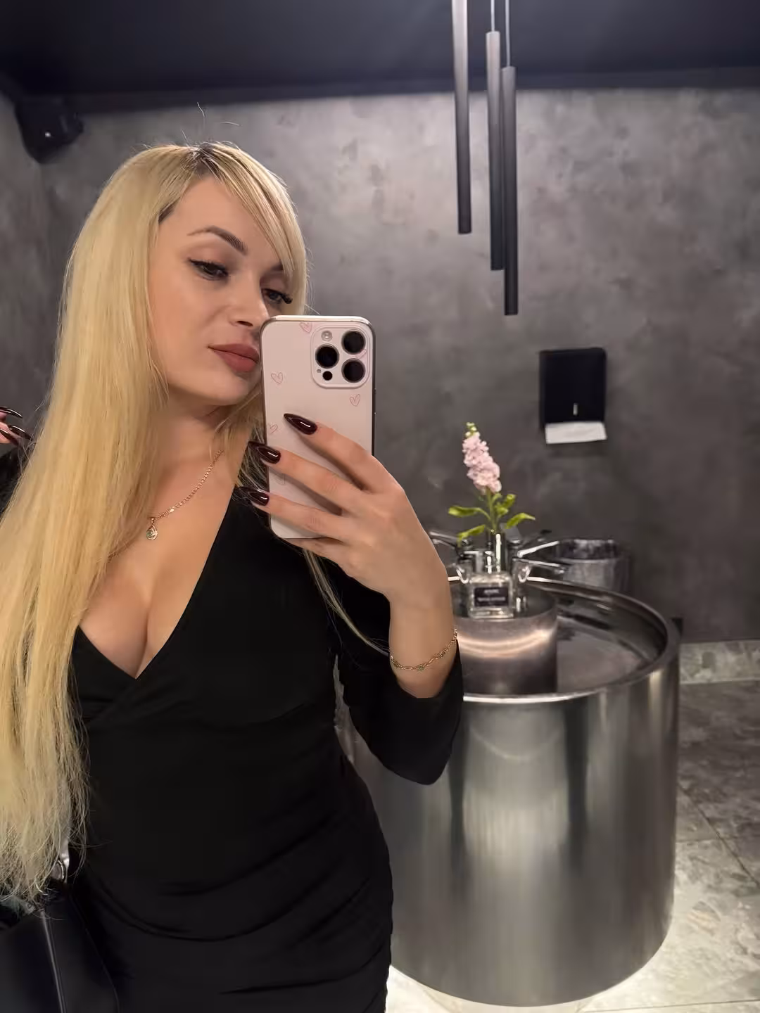Viktoria  que le gusta a las mujeres ucranianas