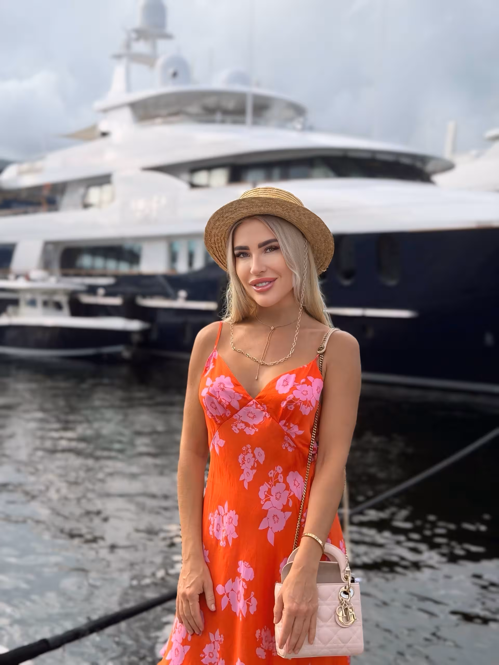 Elleonora fotos mujeres rusas hermosas
