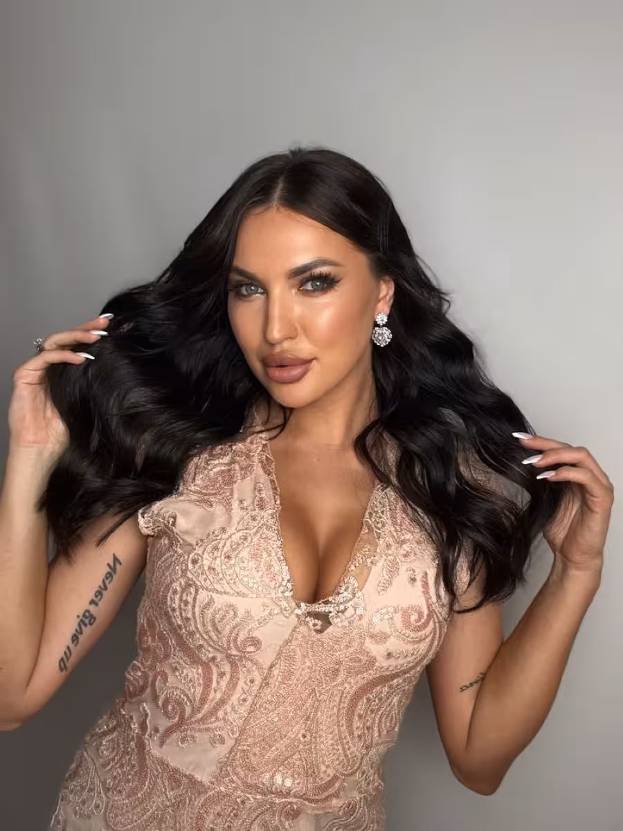 Angelina mujeres rusas caracteristicas fisicas