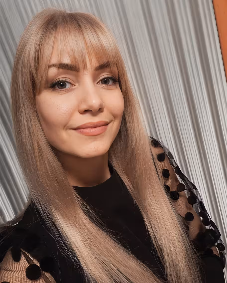 Anastasia  pagina para conocer mujeres ucranianas