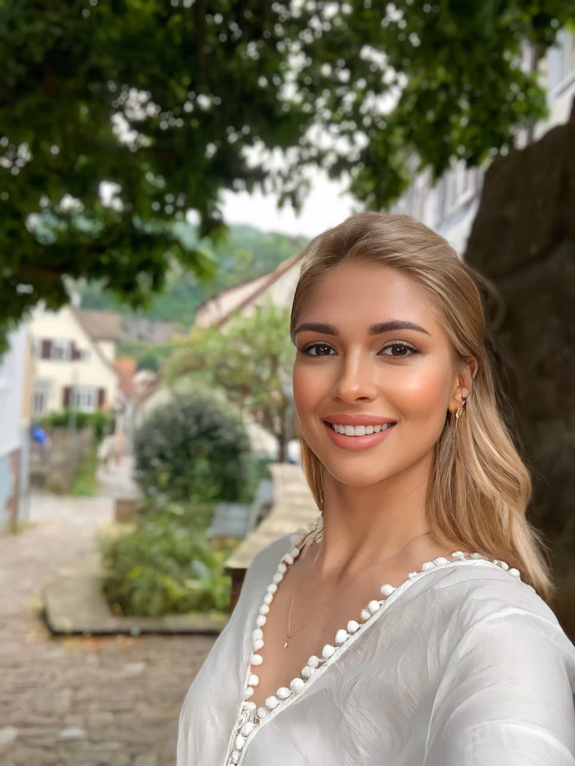 Olesia 45 yo from Stuttgart Germany Single Russian women for marriage