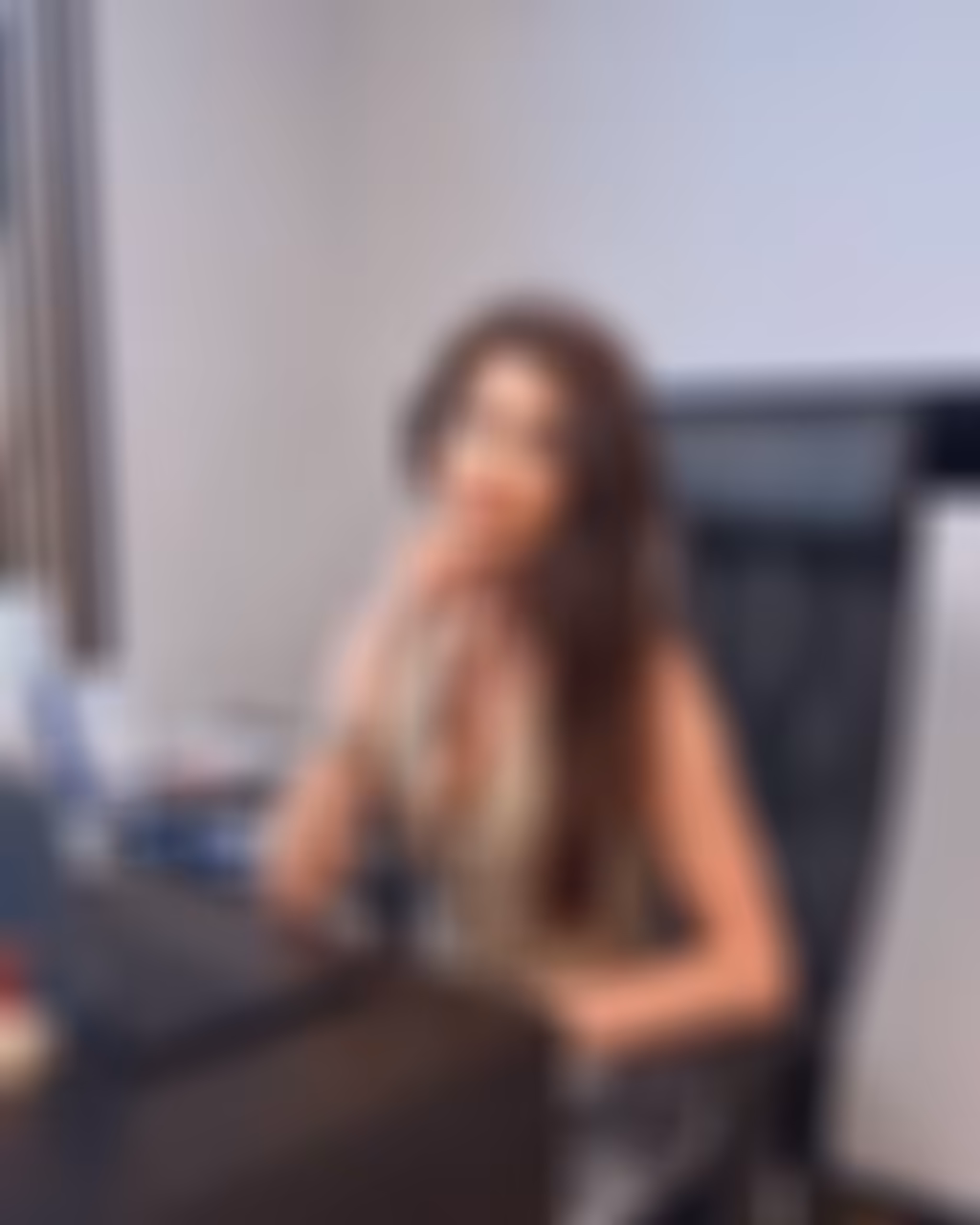 Iryna 34 yo from Lisboa Portugal WhatsApp of Russian women