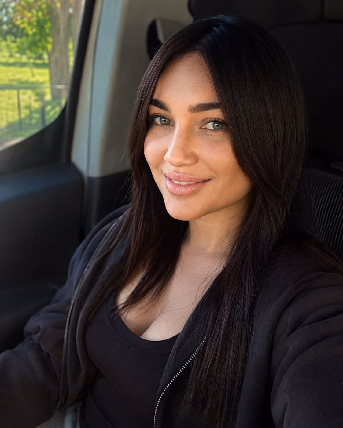 Liudmyla 39 Kyiv  Ukraine Characteristics of Russian women