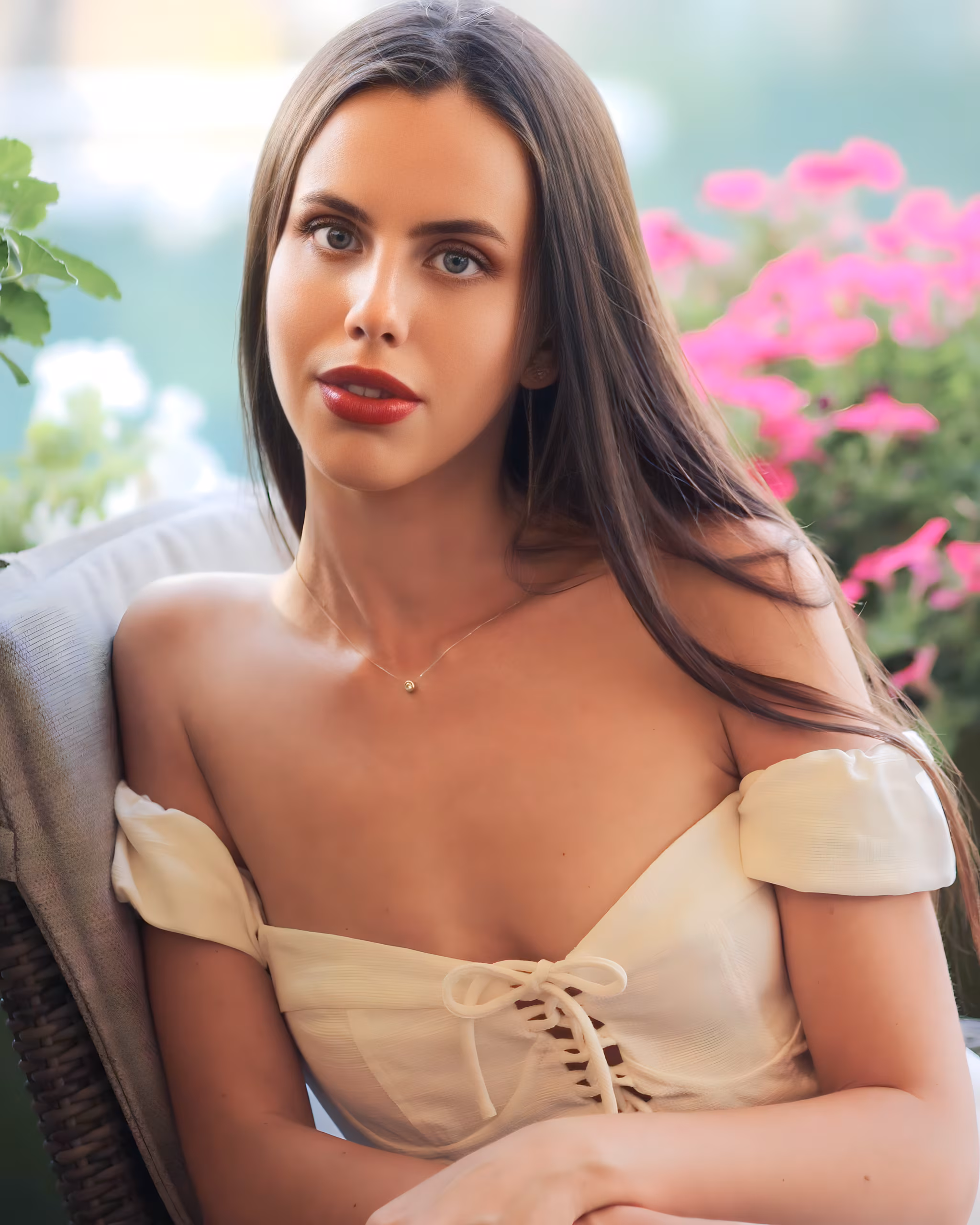 Lilia 30 Bucharest Romania Ukrainian woman