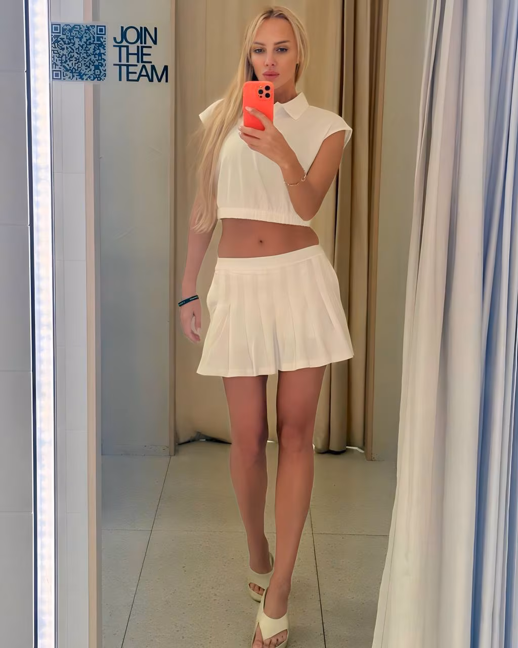 MARINA 44 Kiev Ukraine Are Russian women interested