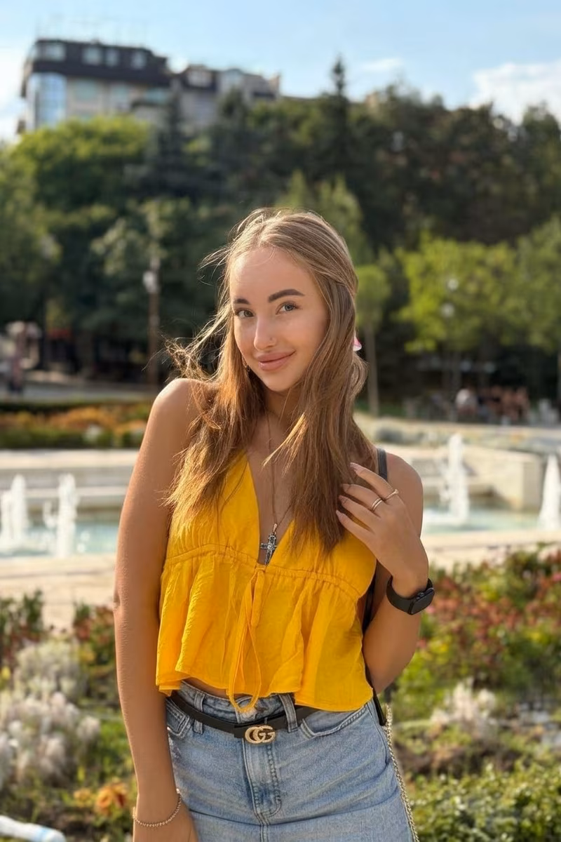 Elizaveta 28 Sofia Bulgaria Images of beautiful Russian women