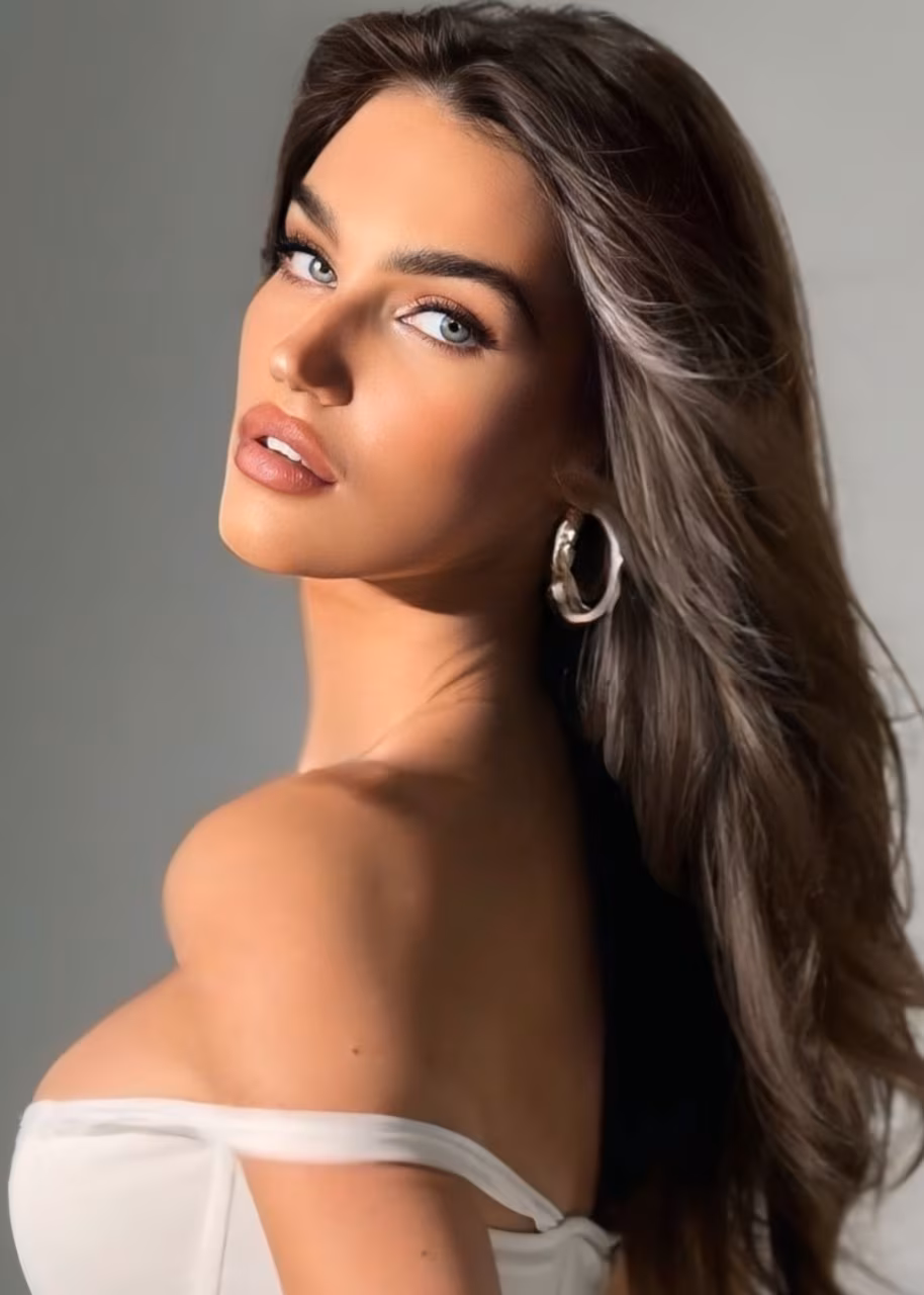 Diana 21 Kyiv, Paris Ukraine Russian Ukrainian women