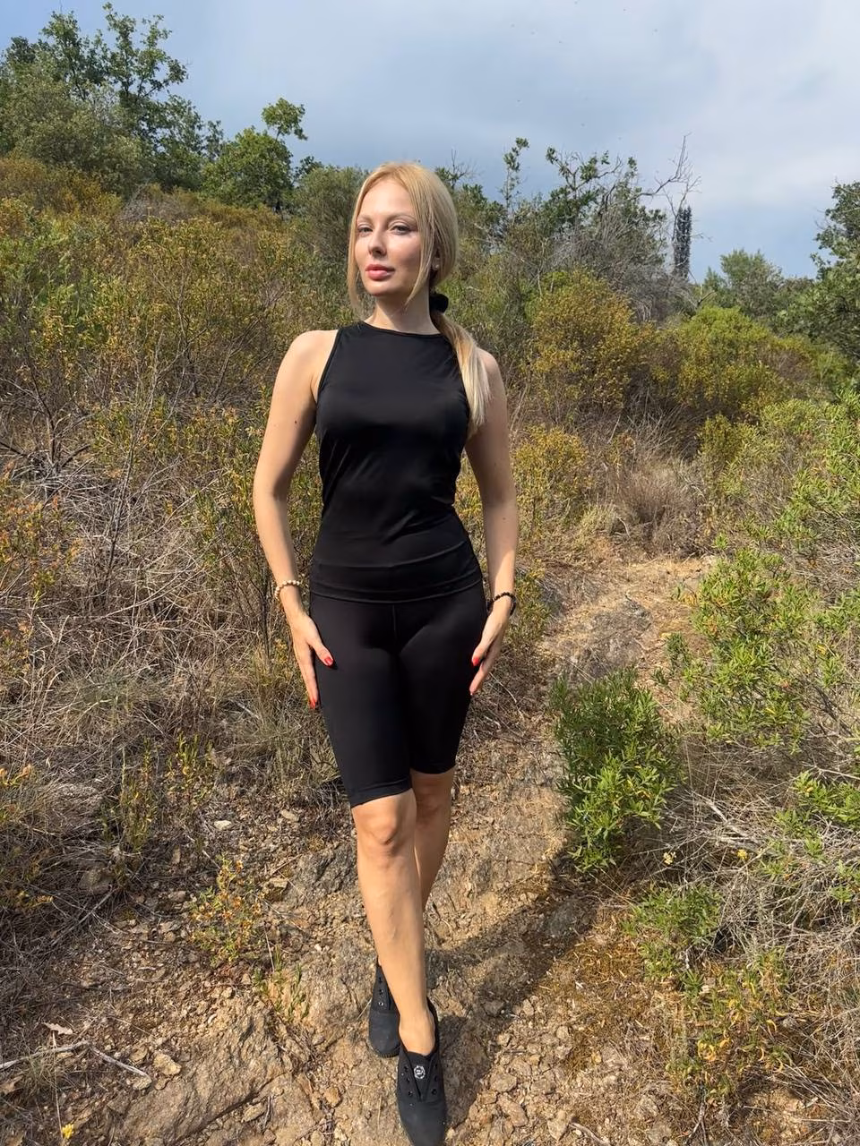Yulia 40 Cannes France Russian women images