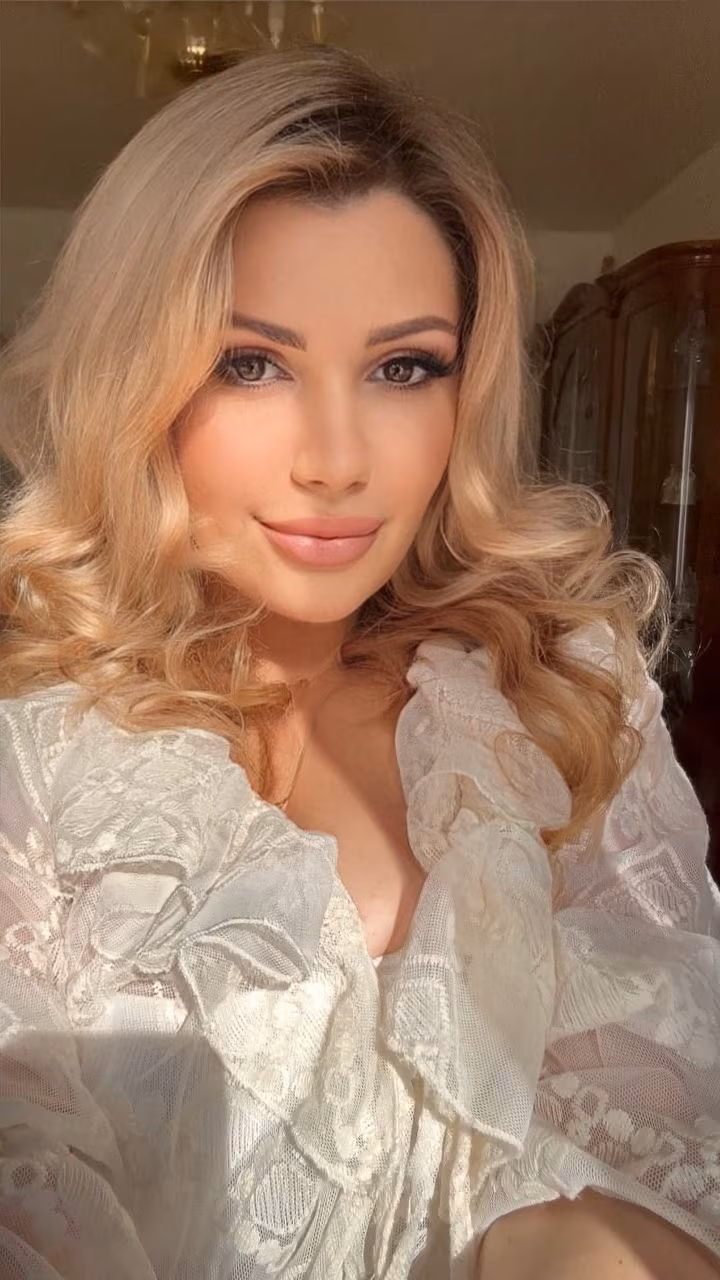 Maryna 36 Beijing/Kyiv China Russian women looking for a partner