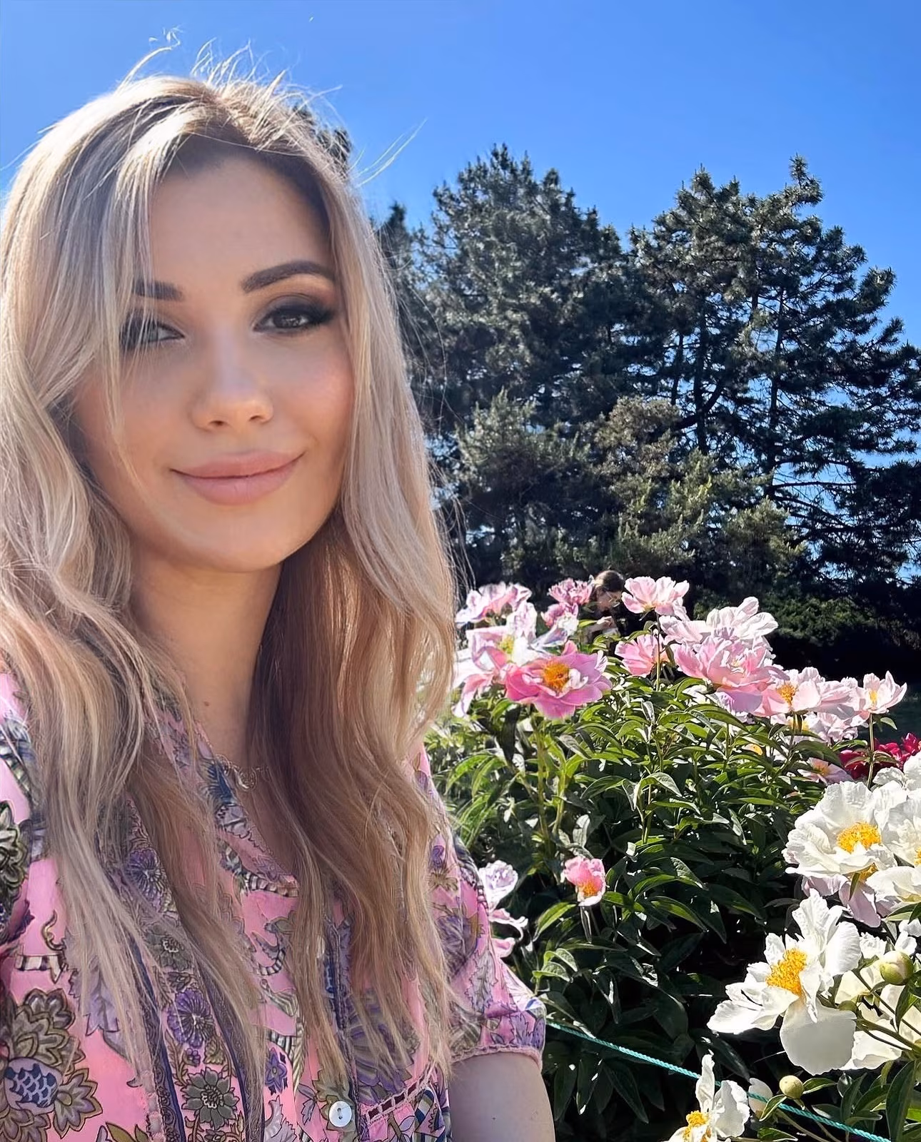 Maryna 36 Beijing/Kyiv China Russian women looking for a partner
